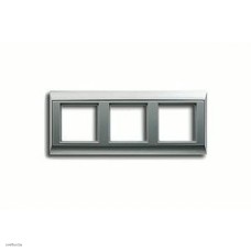 Рамка тройная, для горизон./вертик. монтажа Jung A Plus, алюминий AP583AL