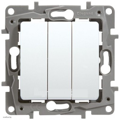 Выключатель трехклавишный на винтах 10АХ Legrand Etika Plus (белый) 672213