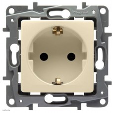 Розетка электрическая с заземлением, винтовые клеммы Legrand Etika (слоновая кость) 672321