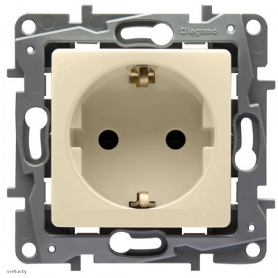 Розетка электрическая с заземлением, винтовые клеммы Legrand Etika (слоновая кость) 672321